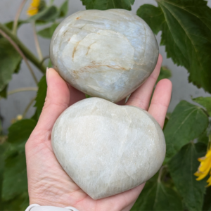 grøn månesten hjerter