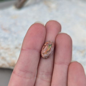 sten og krystal ild opal