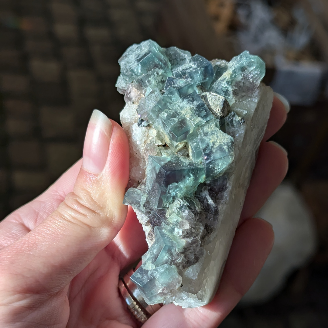 colorshift fluorit med kvarts og galena