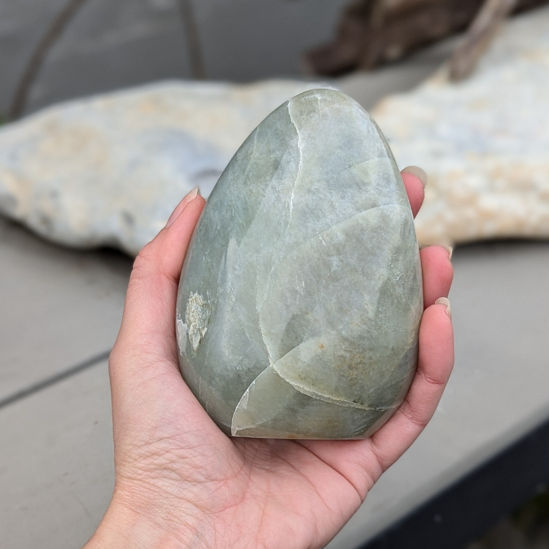 grøn månesten freeform