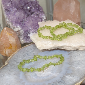 chip armbånd i peridot